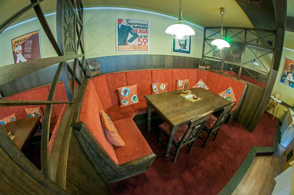 Alpský Hotel