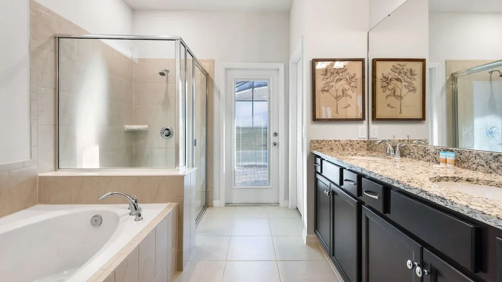 Comfort & Luxury Near Orlando Attractions
