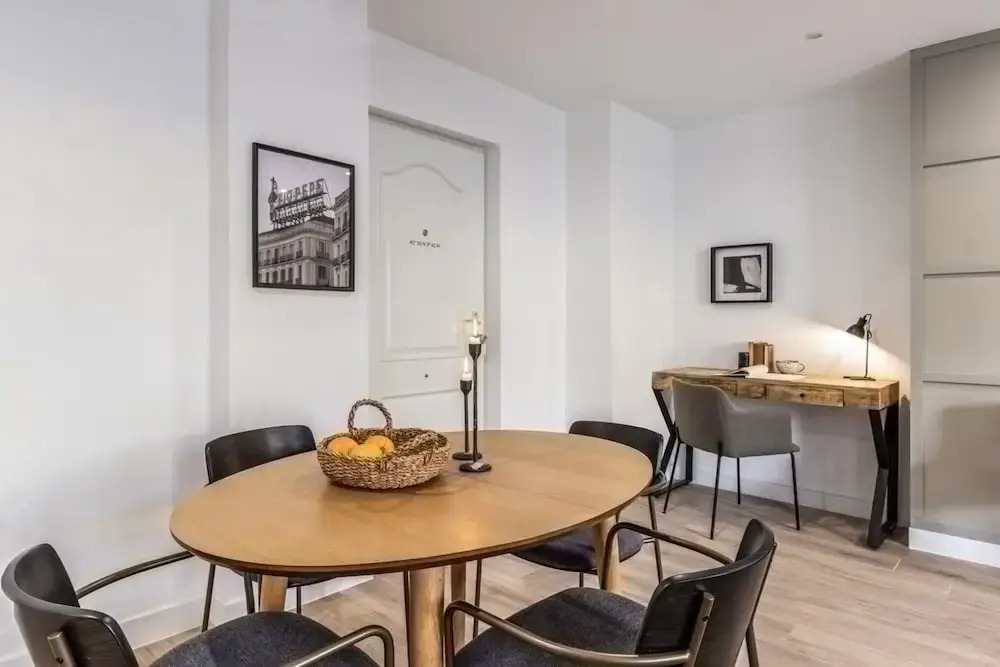 Combre - 1 Bedroom With Pool in Castilla