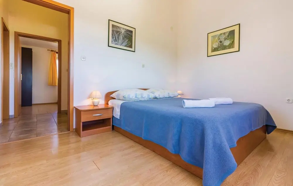Beautiful Home in Valtura With 4 Bedrooms, Wifi and Outdoor Swimming Pool