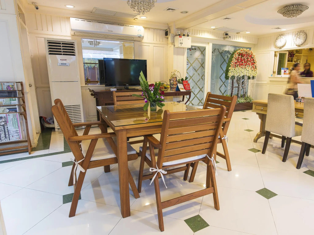 Orchid Resort