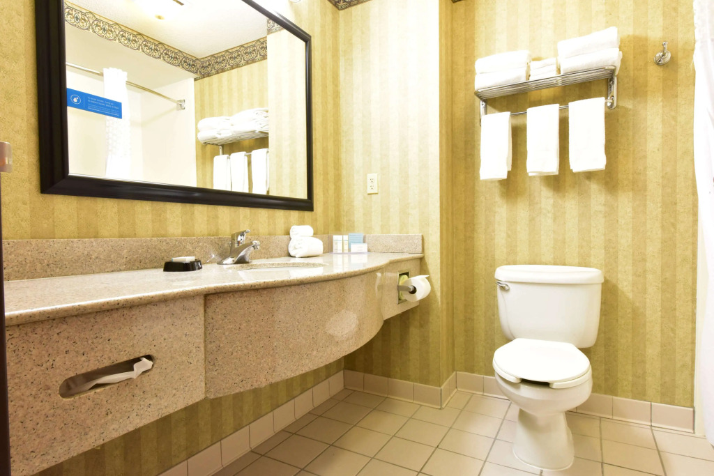 Hampton Inn & Suites Petoskey