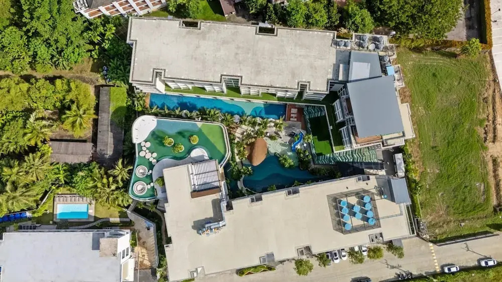 Wyndham Gardens 1321 Studio, 1min to Naithon Beach
