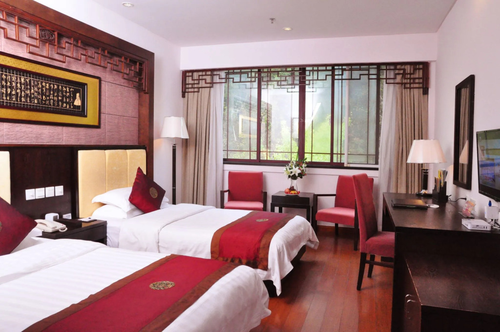 Xidi Taoyuan Hotel