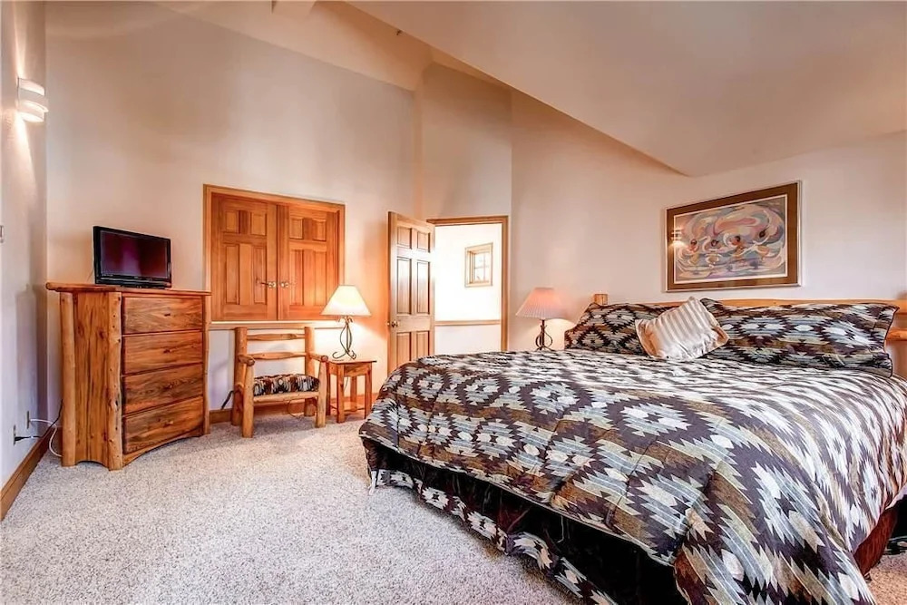 Aspen Ridge 7 by Alpine Lodging Telluride