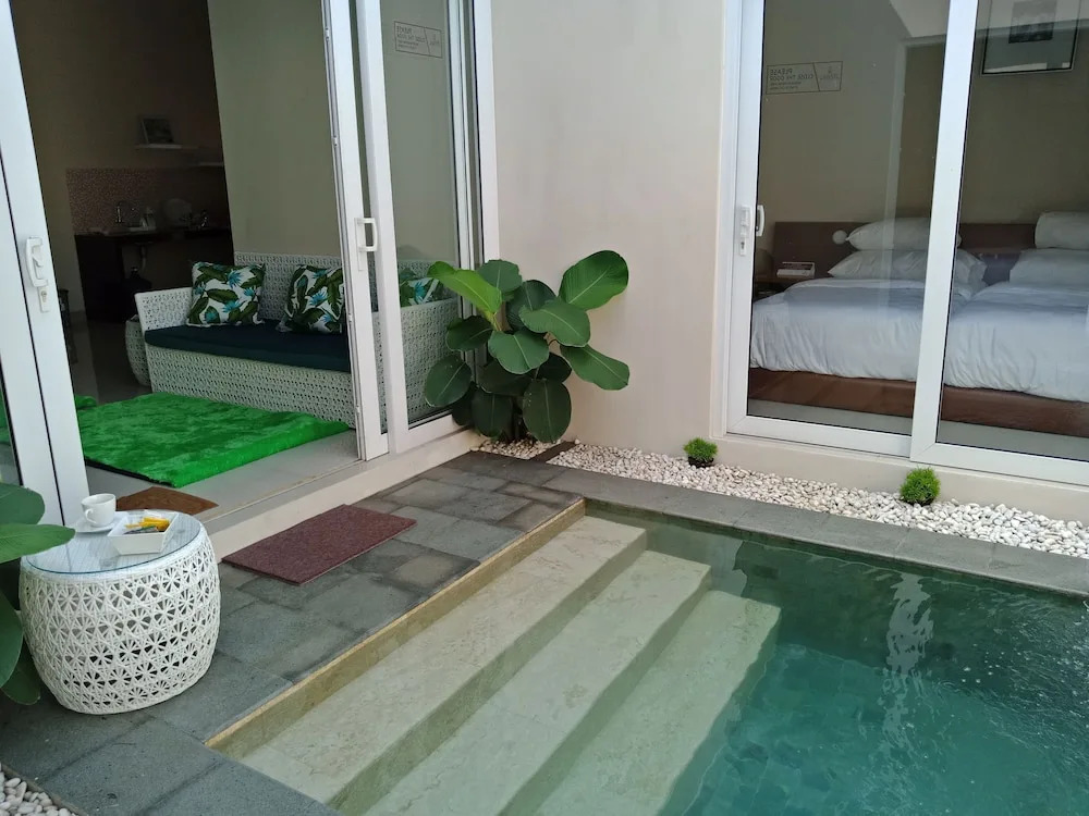 Abhaya Villa