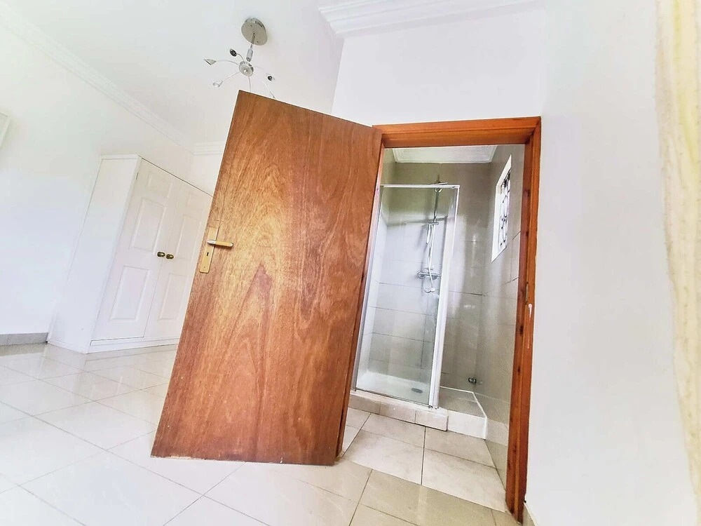 Beautiful one bed Apartment in Tema, Community 6