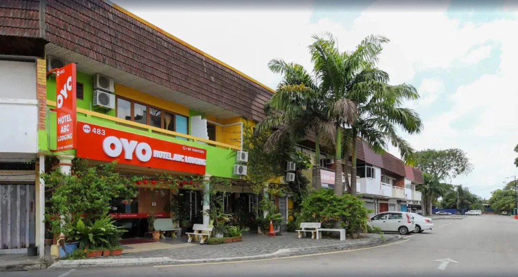 OYO 483 Hotel ABC
