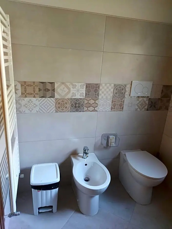 La Casa Sull'aia,AV