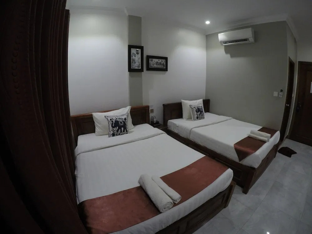 Happy​​ Family Guesthouse