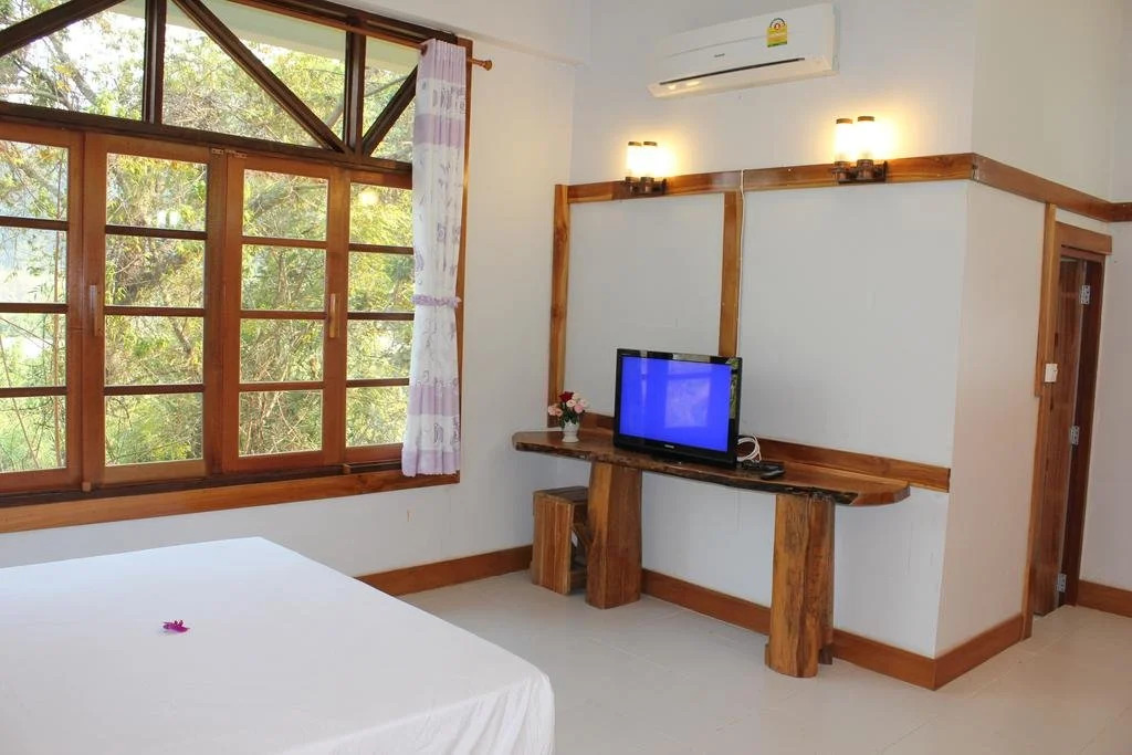 Muang Kham House