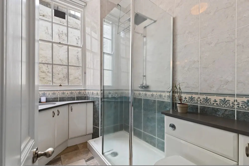 Laston Garden Apartment - Sea Views Large Terrace