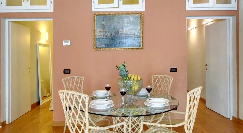 Orlando Palace Apartments