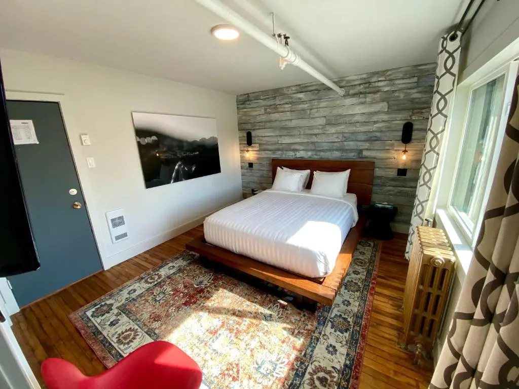 The Maq Hotel