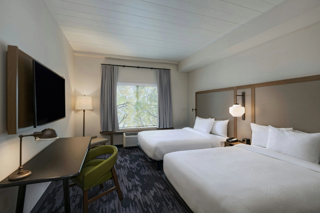 Fairfield Inn and Suites by Marriott St Louis Downtown