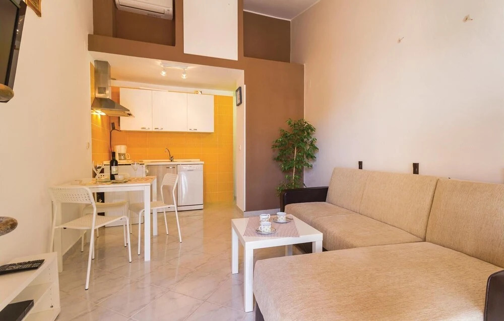 Awesome Home in Fazana With Wifi and 1 Bedrooms