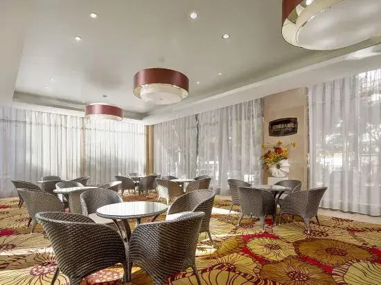 Yulongwan Hotel