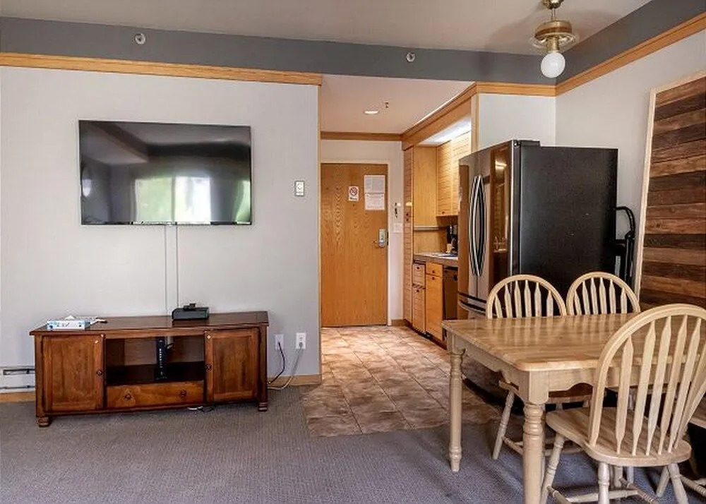Slopeside by Summit County Mountain Retreats