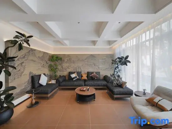 Yuyuan Homestay (Kaifeng Millennium City Park)
