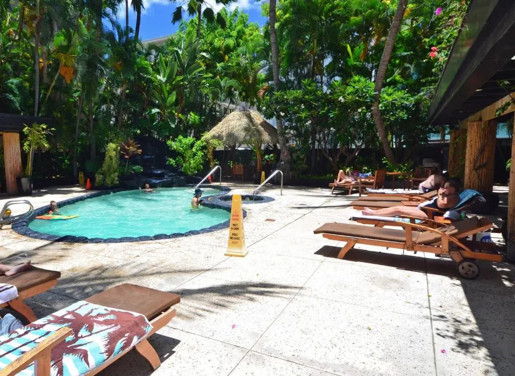 BB510 Waikiki 2425 Kuhio Ave Honolulu