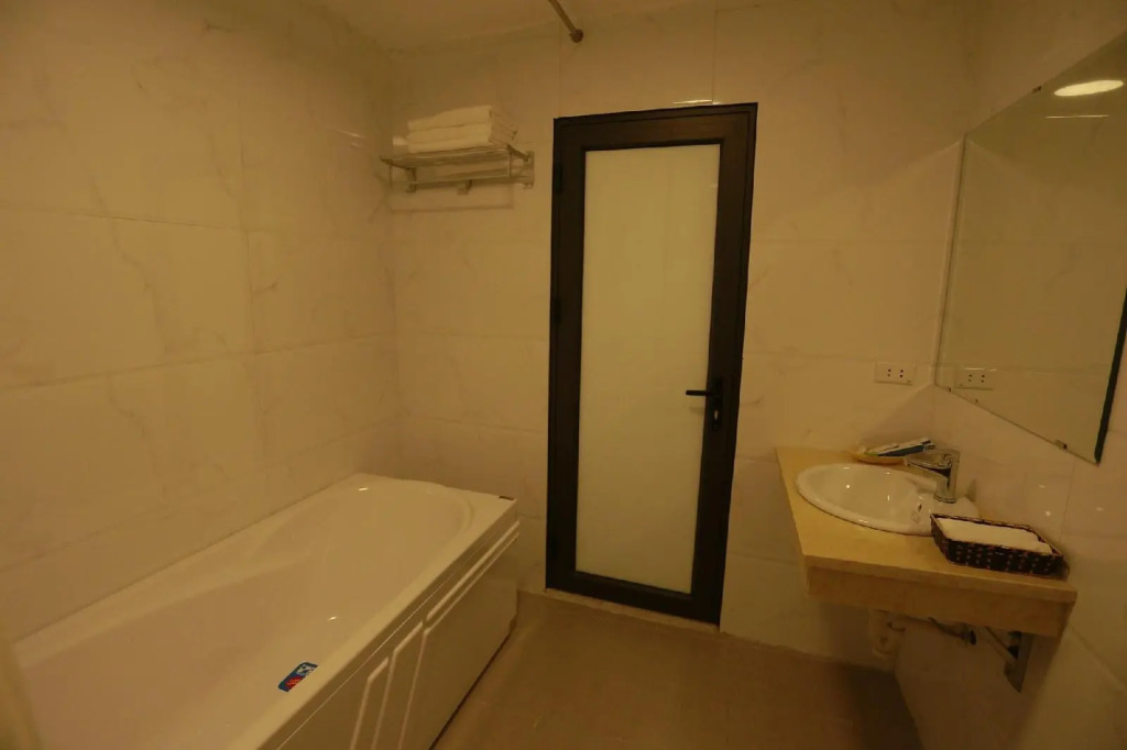 Anova 2 Hotel