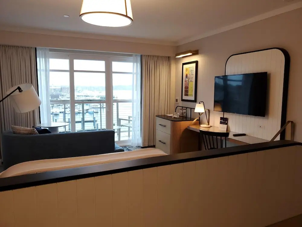 The Brenton Hotel