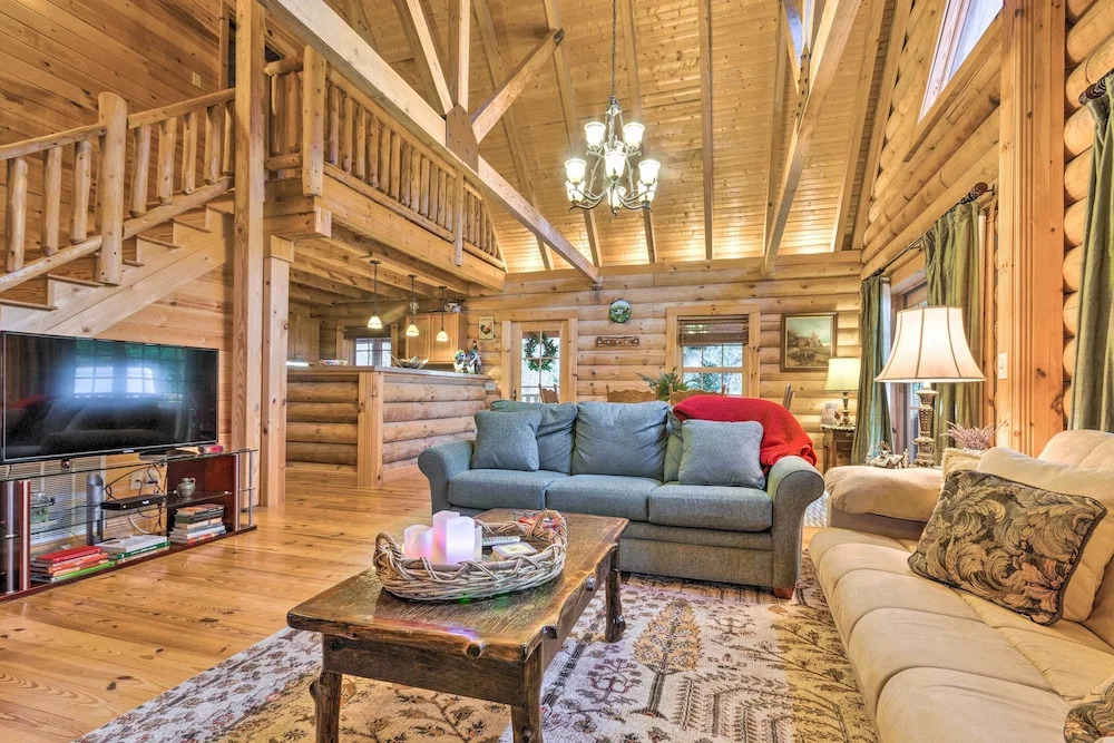 Wraparound Deck: Linville Mountain Cabin