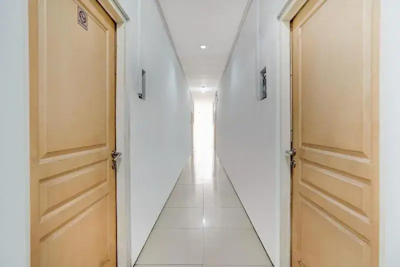 OYO 90935 Rumah Kost Metroliving