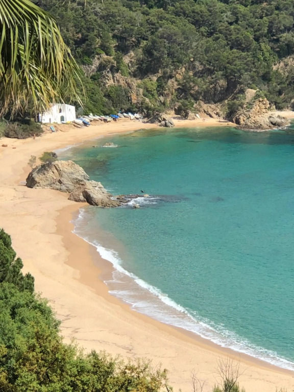 Cala Canyelles Villa & Private Studio with Garden