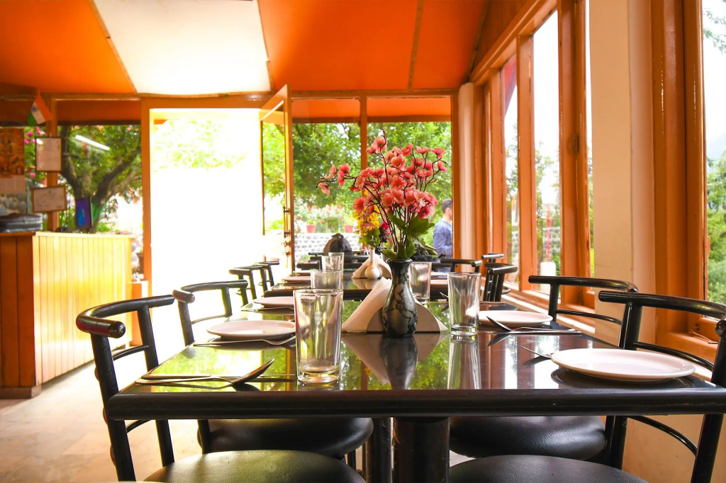 Naina Resort and Cottages