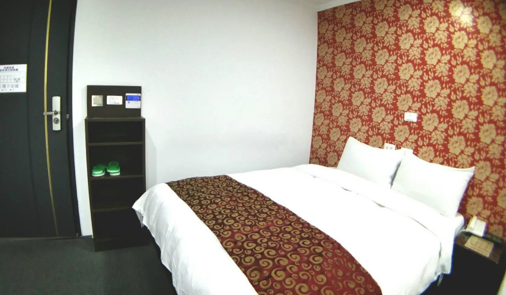 Chang Ti Metropolis Commercial Hotel