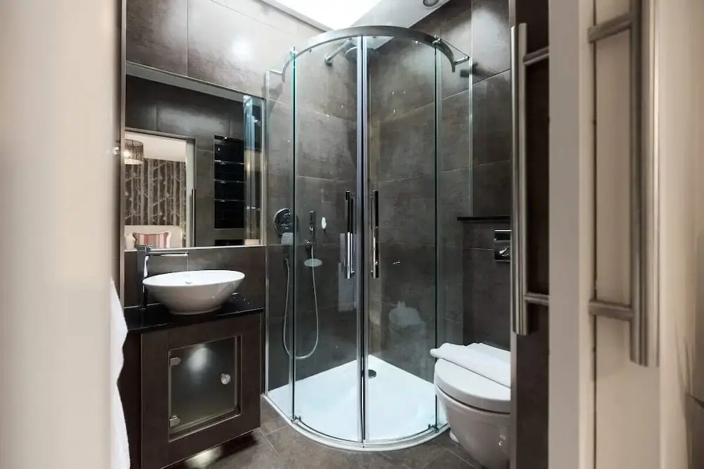 The South Hampstead Hideaway - Stylish 6bdr Home