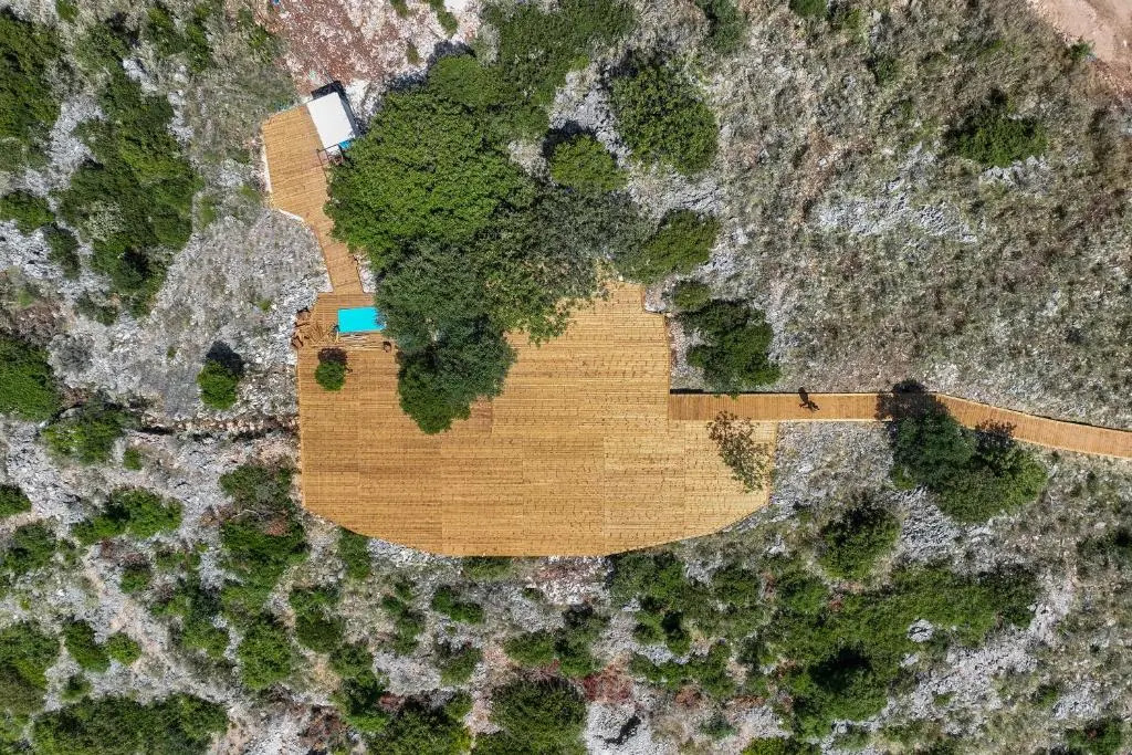 Arameras Resort