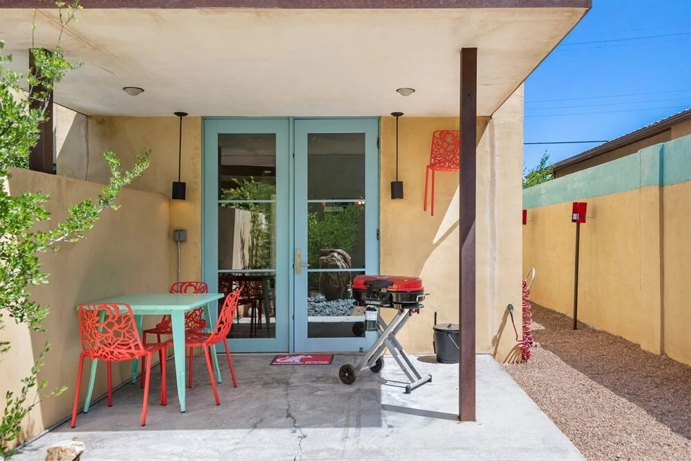 Casa Godzilla - Atomic Style in the Heart of Santa Fe