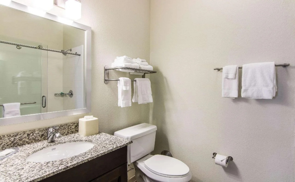 Mainstay Suites