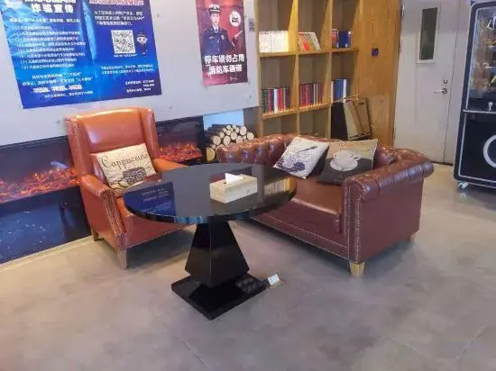 James Joyce Coffetel (Beijing Happy Valley Fatou Metro Station)