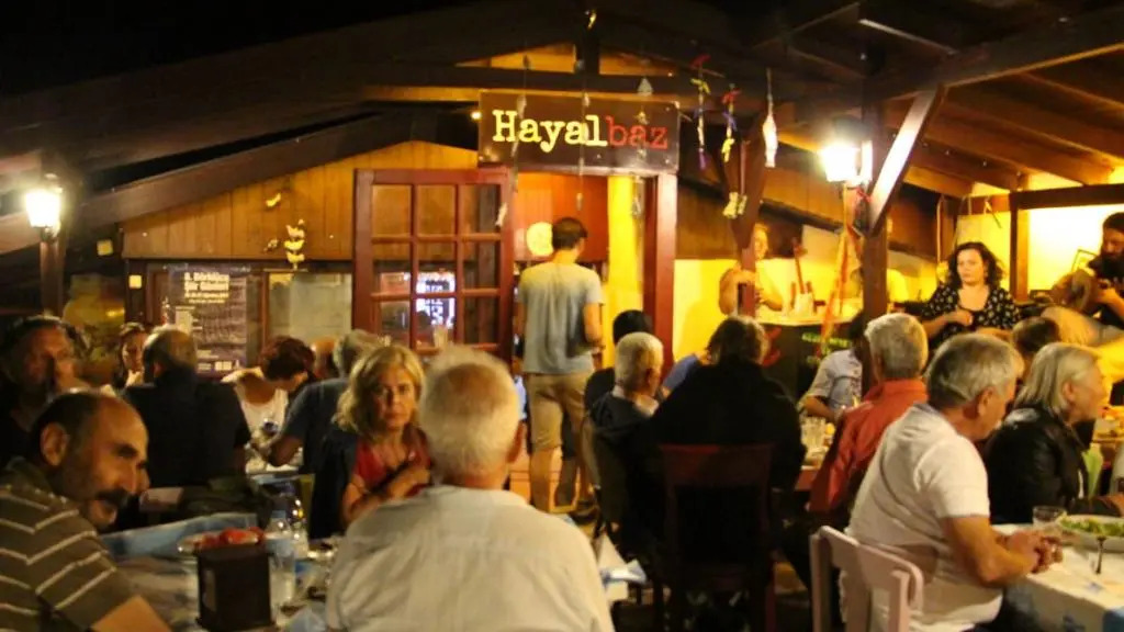 Hayalbaz