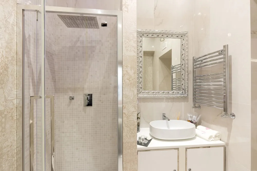 Rental In Rome Piazza Venezia View Luxury Apartment B