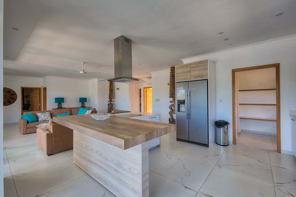 Villa de Haut Standing Diroma