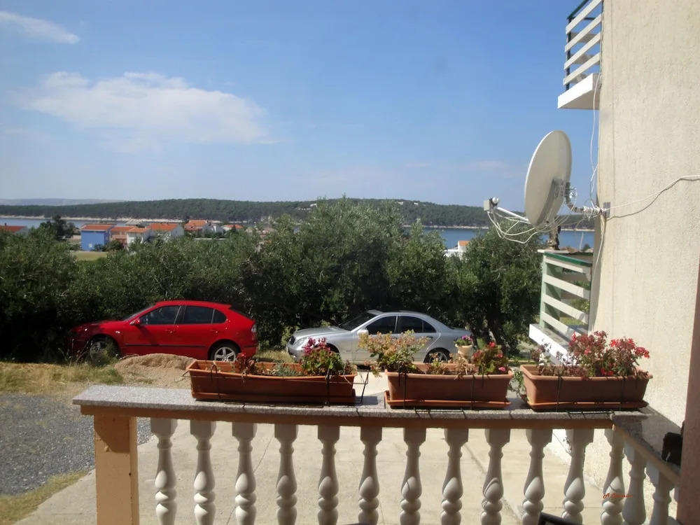 Apartments Opsenica Barbat