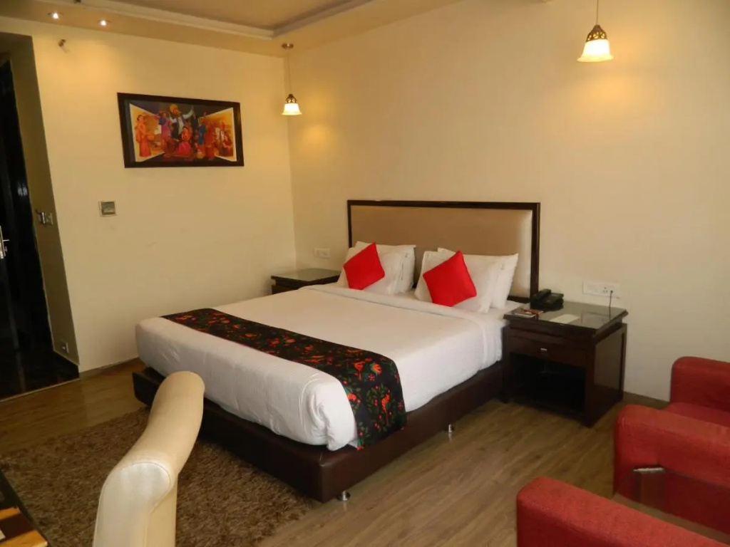 Avaas Lifestyle Hotel