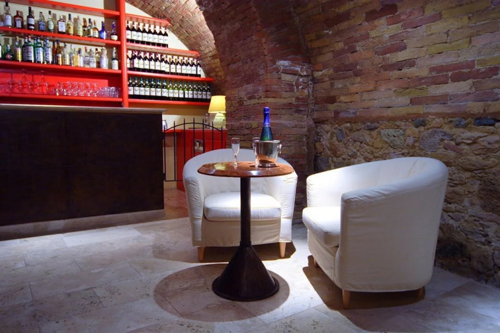 Boutique Historic Hotel LAntico Pozzo in San Gimignano