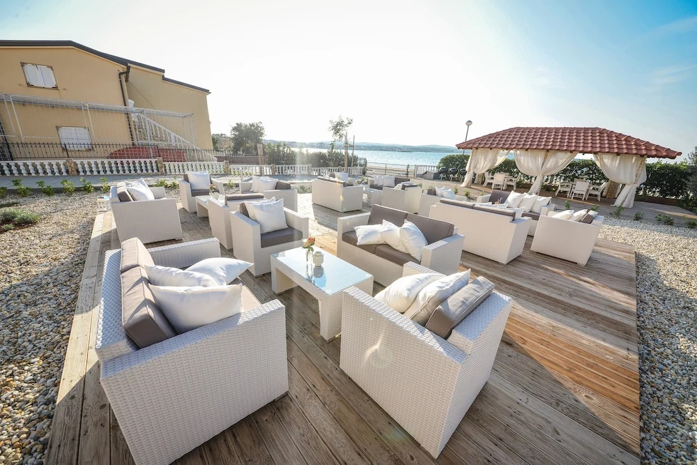 Sunset Apartments