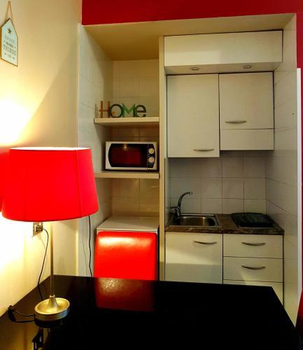 with FREE PARKING - con Parcheggio incluso - The Boheme Navigli - Quiet & comfy vintage Junior Suite