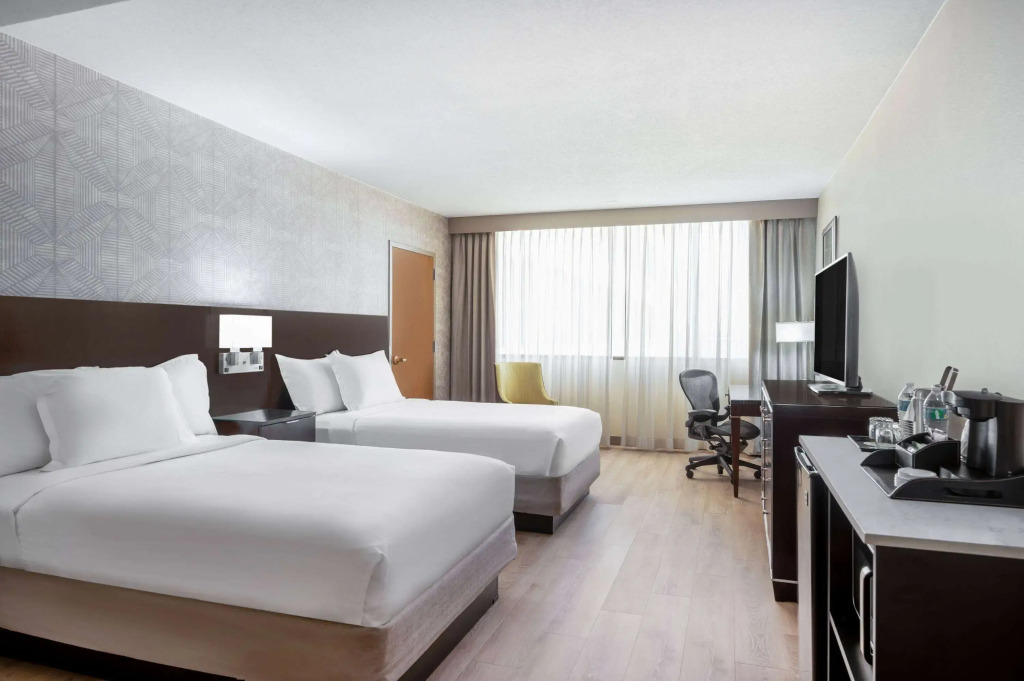 Wyndham Indianapolis Airport