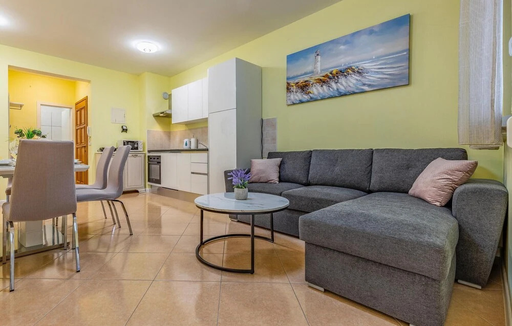 Amazing Apartment in Medulin With Wifi and 3 Bedrooms