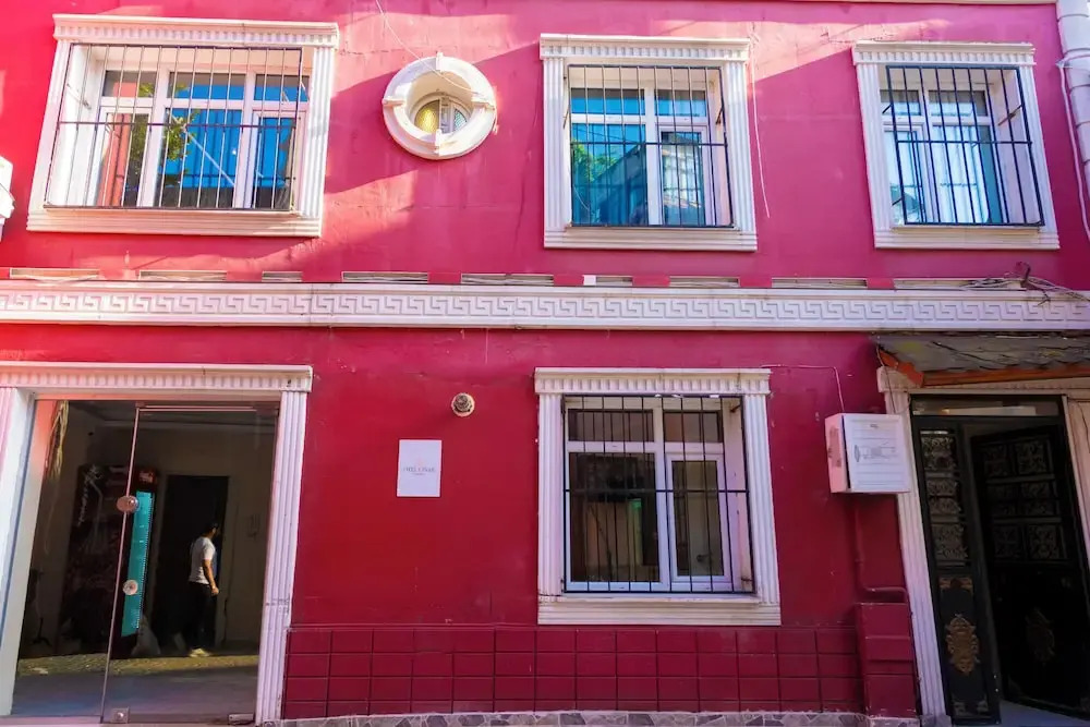 Çinar Otel