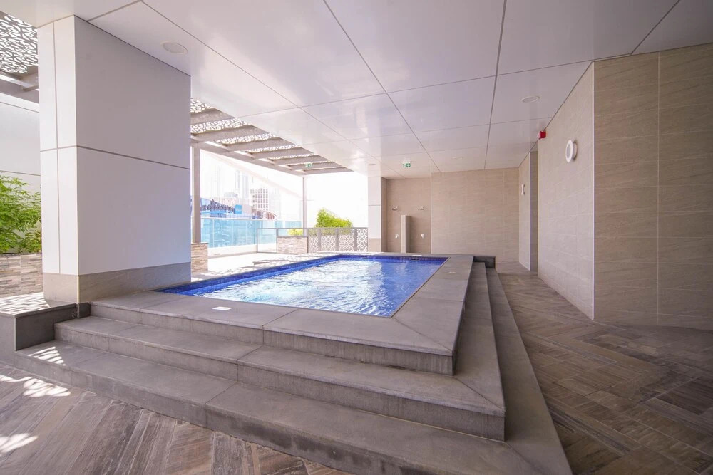 Spacious 2BR apartment with rooftop pool The Bay DT by 360 Vacation