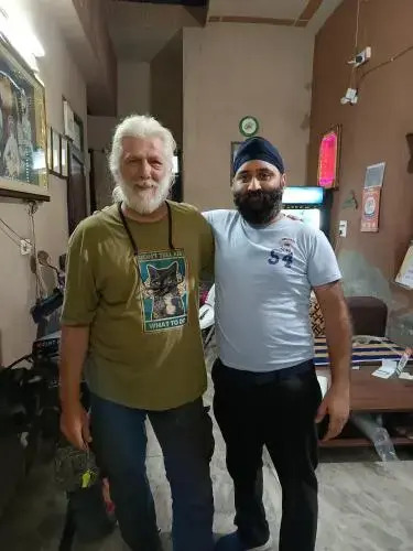Goroomgo Sidhu Guest House Amritsar