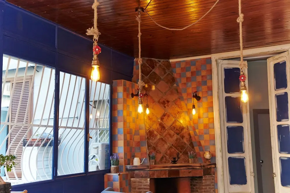 Artisti Sustinea Rooms